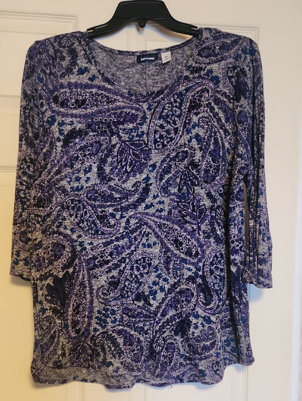 Basic Editions Purple Paisley Crew Neck 3/4 Length Sleeve Top List#33